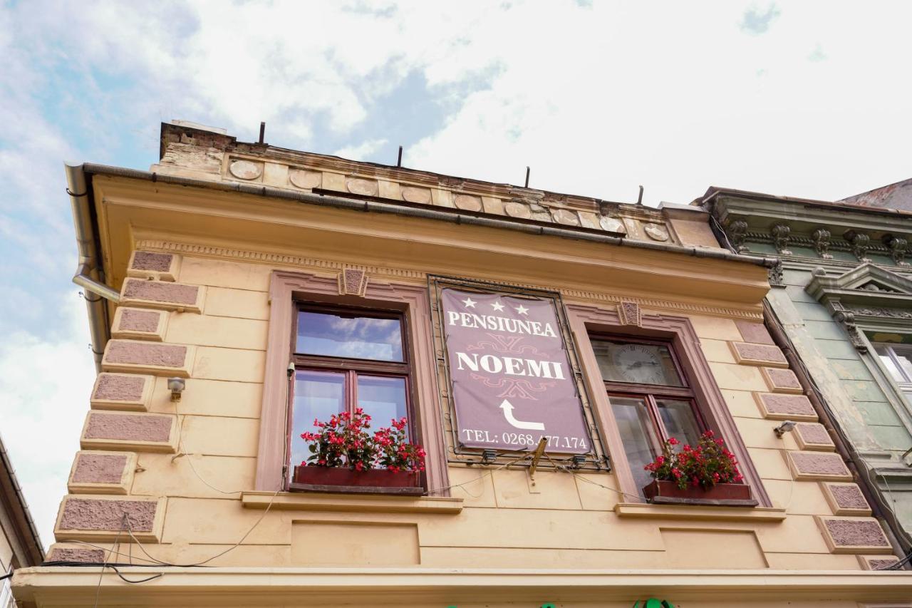 Pensiunea Noemi Brasov Bagian luar foto